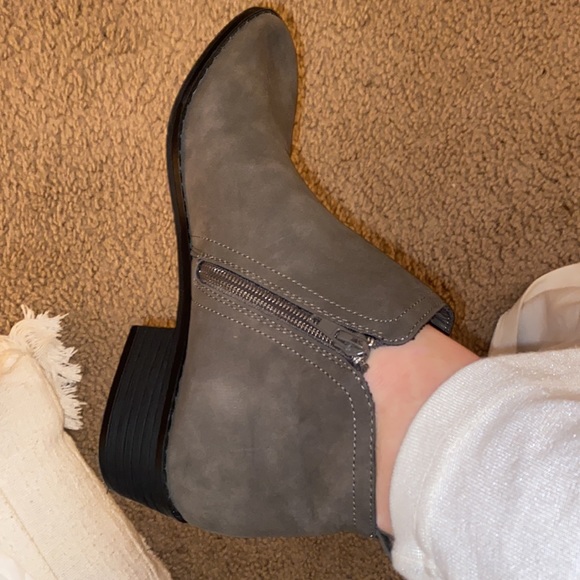 American Rag Cadee ankle boots - Picture 1 of 4